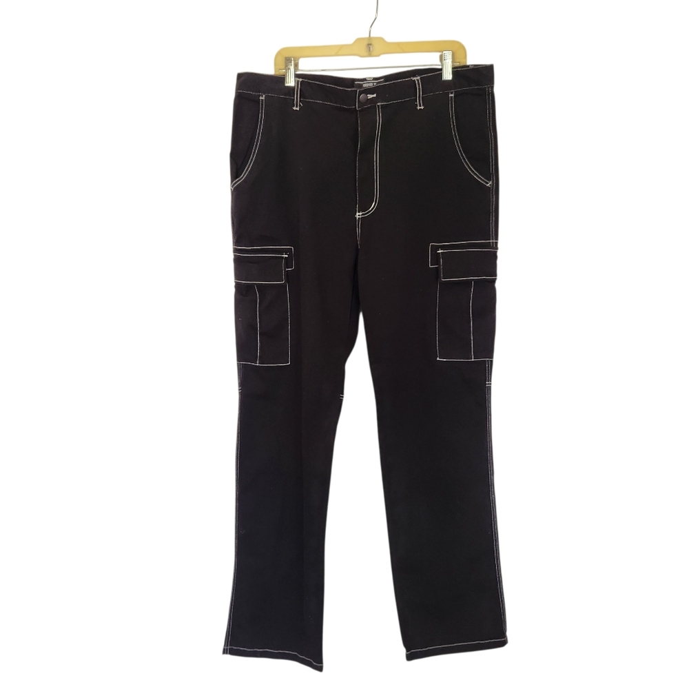 NEW Forever 21 Black Cargo Jeans Mens 36x34 Straight Fit Denim